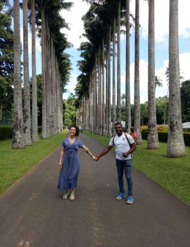 kandy-ambuluwawa-heights-tuk-tuk-tour-with-guide