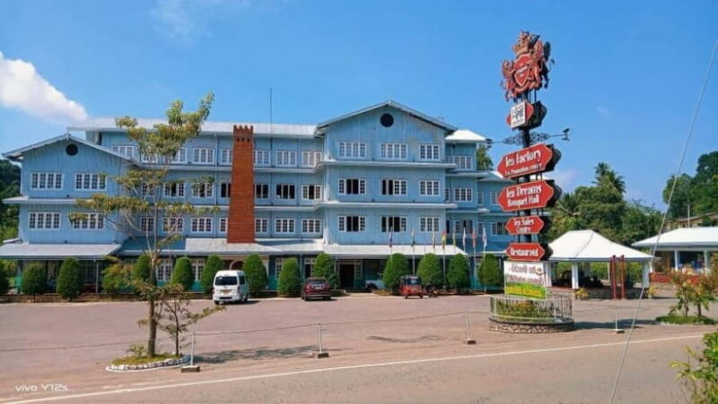 Kandy : Ambuluwawa Tower Day Tour by Tuk Tuk - FAQ