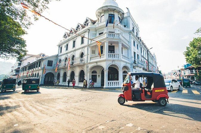 Kandy City Tour From Colombo - Authentic Insights from Travelers