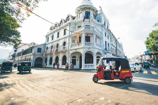 Kandy City Tour From Colombo - FAQ