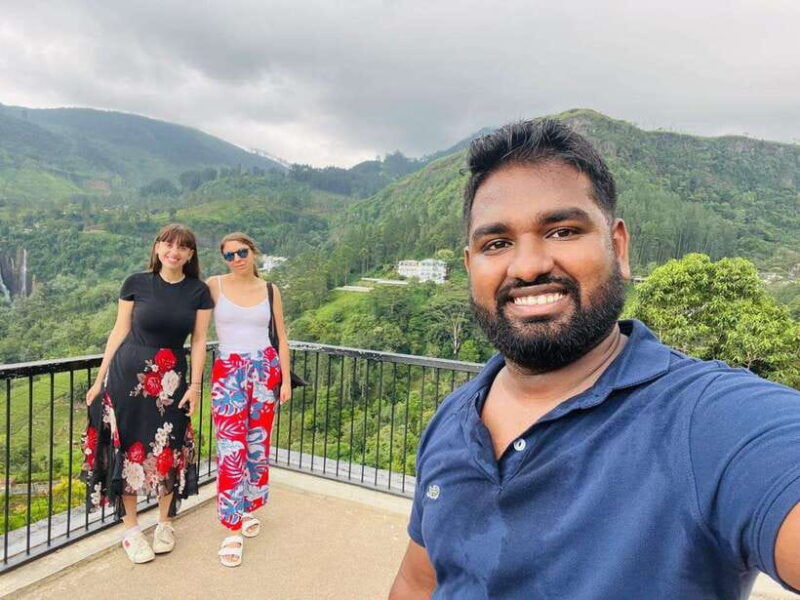 kandy-city-tour-with-ambuluwawa-tower-day-trip