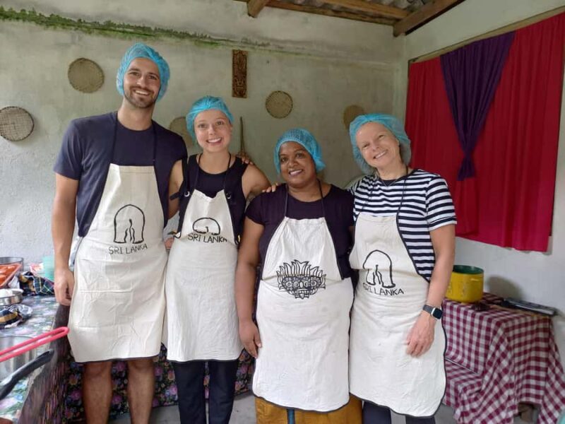 Kandy Cooking Class With Nilu (Free pick up & Drop) - Why Reviewers Love It