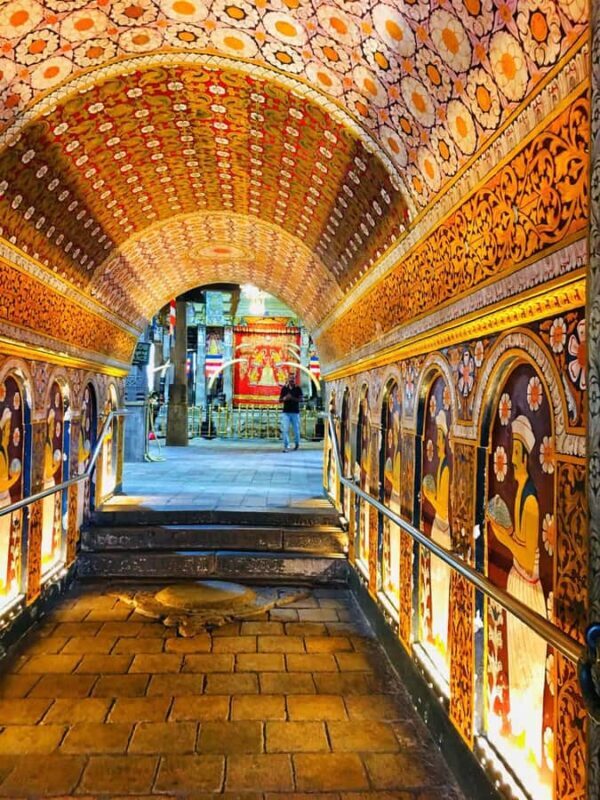 Kandy: Cultural Tour, Temple of Tooth Relic,Ultimate Temples - The Sum Up