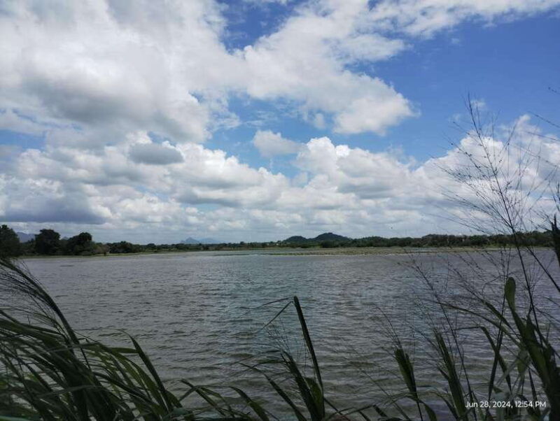 kandy-day-trip-to-sigiriya-dambulla-caves