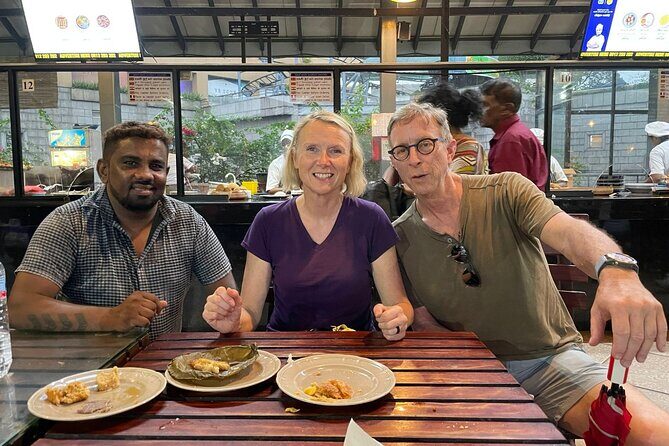 Kandy Food Walk with Local expert - A Taste of Kandy: The Food Walk with a Local Expert