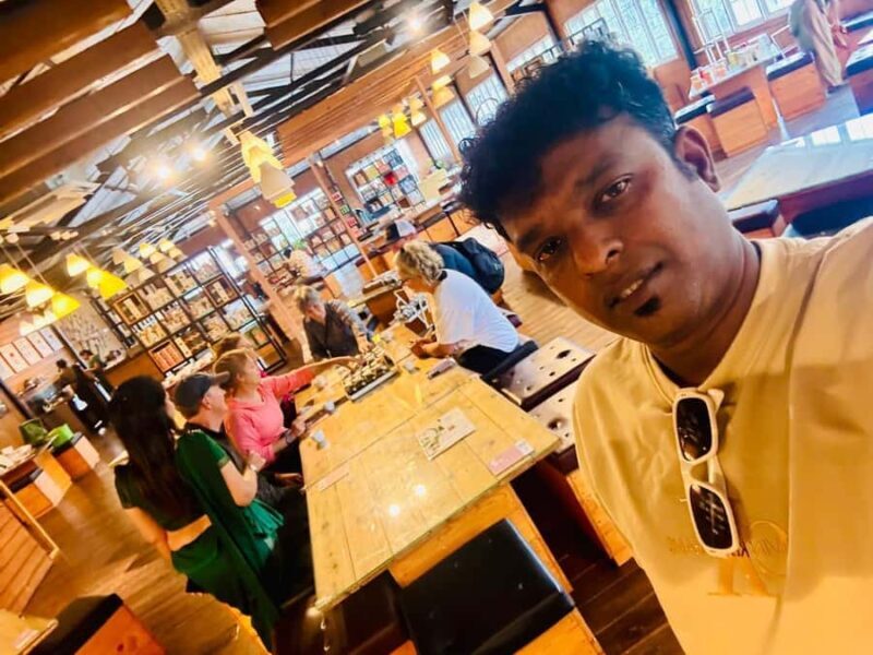 Kandy: Gem, Tea, Spices, Wood Carving Workshop Tour by Tuk - A Closer Look at the Tour Experience