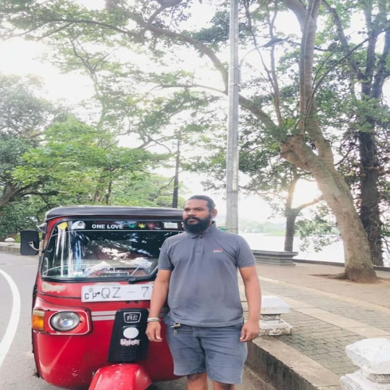 Kandy Heritage and Cultural Temple Tour By Tuk TUk - A Deep Dive into the Kandy Heritage and Cultural Experience