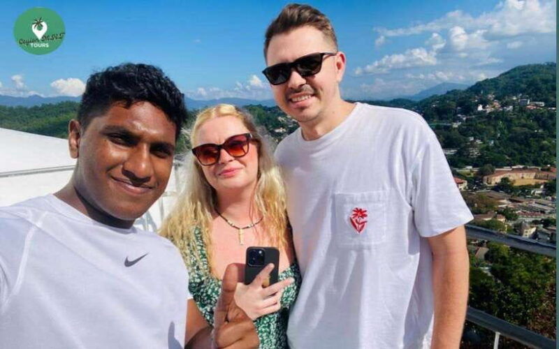 kandy-local-guided-city-explore-by-tuk-tuk