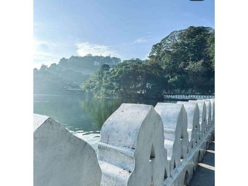 kandy-pinnawala-guided-city-tour