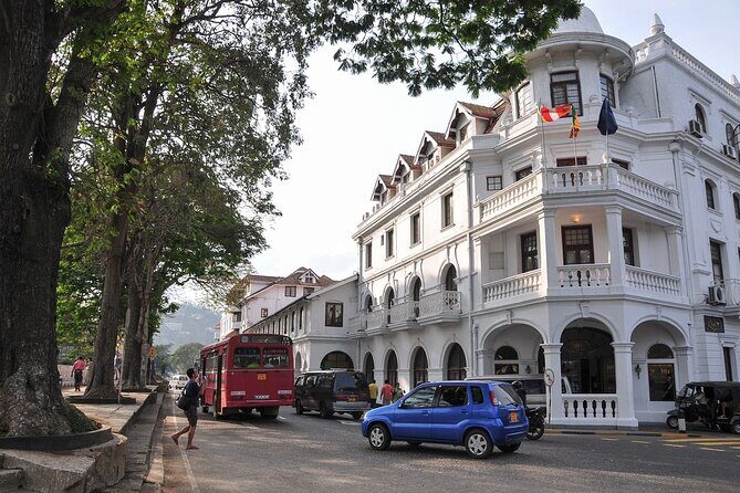 Kandy Private Day Tour from Trincomalee - FAQs