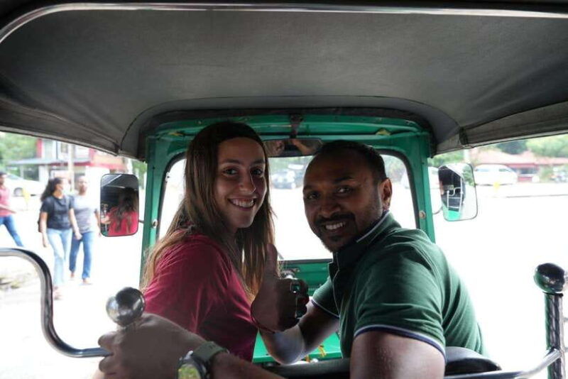 kandy-private-guided-tour-of-the-city-by-tuk-tuk
