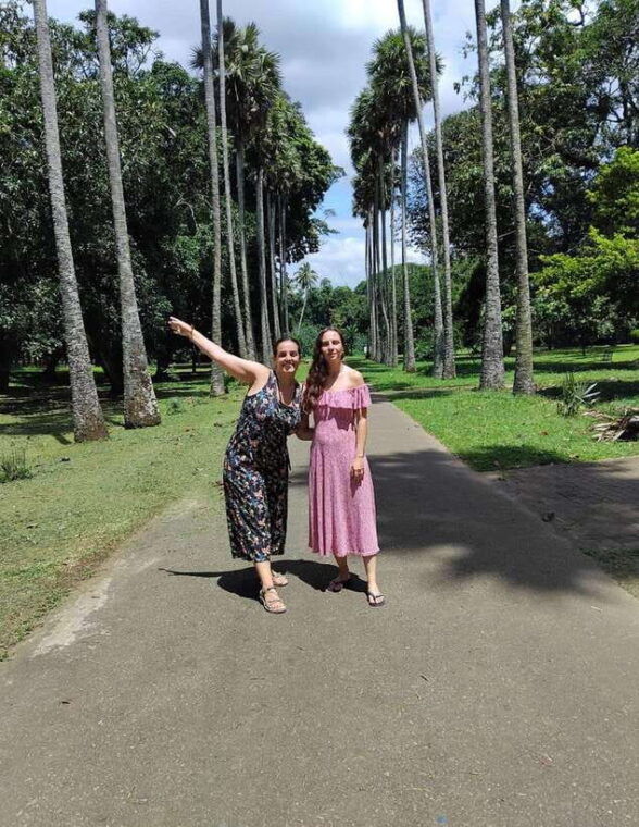 kandy-private-tuk-tuk-tour-with-temple-of-the-tooth