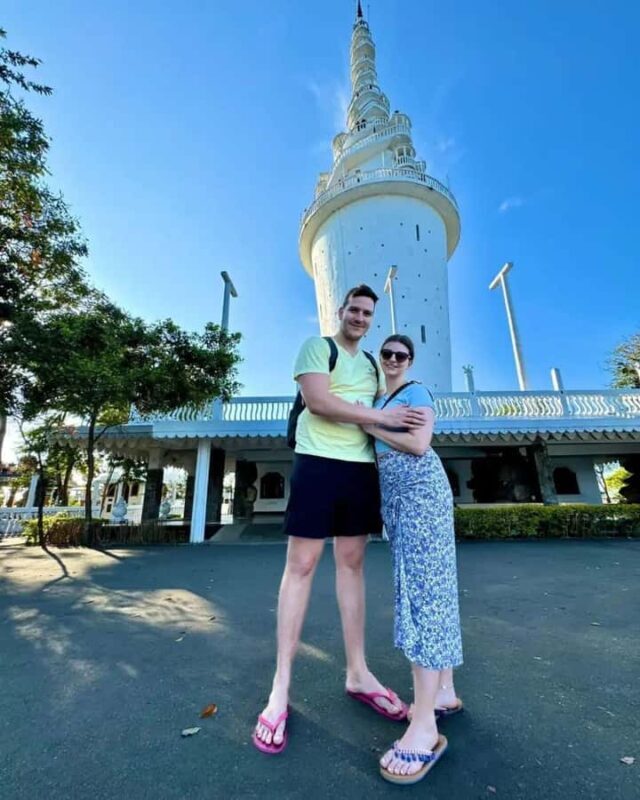 Kandy: Ramboda & Puna Falls with Ambuluwawa Sky Tower Sunset - FAQs