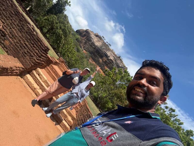 Kandy: Sigiriya and Dambulla Day Trip with local guide - Key Points