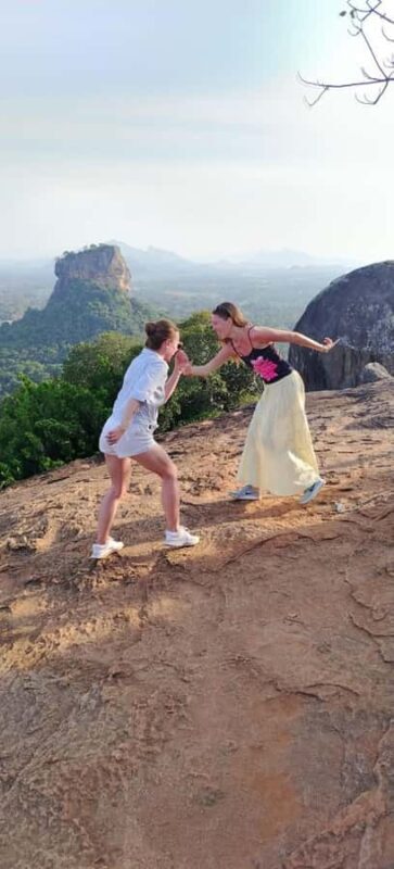 Kandy: Sigiriya and Dambulla Tuk Tuk Safari with Lunch - FAQ