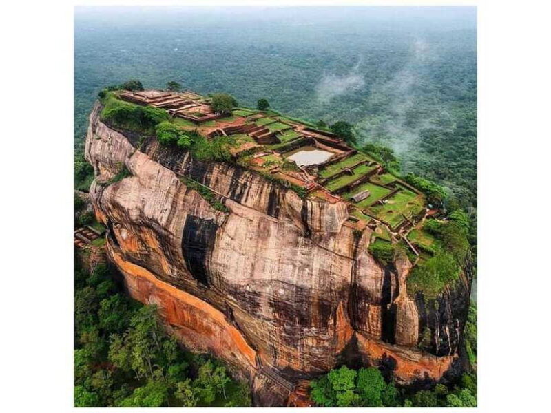 kandy-sigiriya-day-tour-by-car-with-local