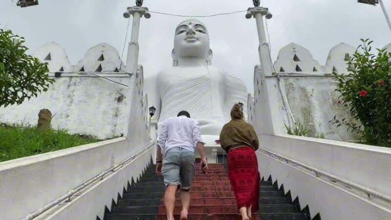 kandy-to-ambuluwawa-full-day-tour-by-tuk-tuk-like-a-local