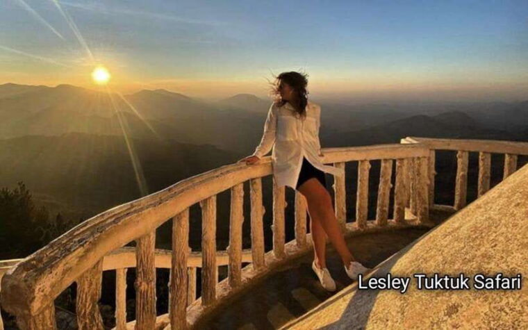 kandy-to-ambuluwawa-tower-day-tour-by-tuktuk