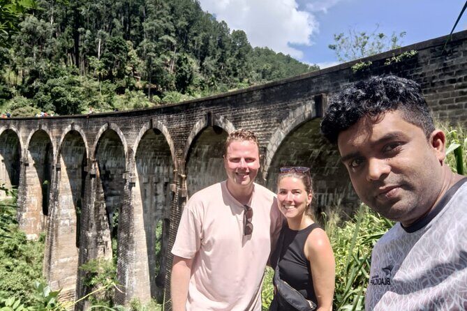 Kandy to Ella Scenic Road Trip and Train Ride Tour - Key Points