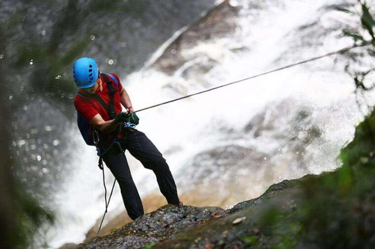 kandy-to-kitulgala-white-water-rafting-adventure