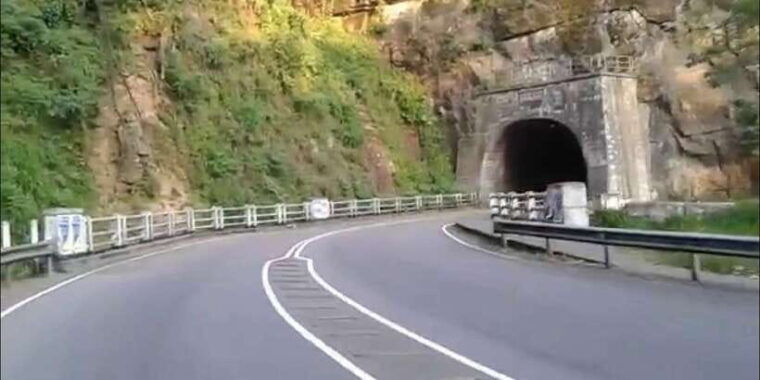 kandy-to-nuwara-eliya-day-tour-by-tuk-tuk-sri-lanka