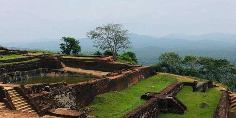 kandy-to-sigiriya-day-tours-by-tuk-tuk