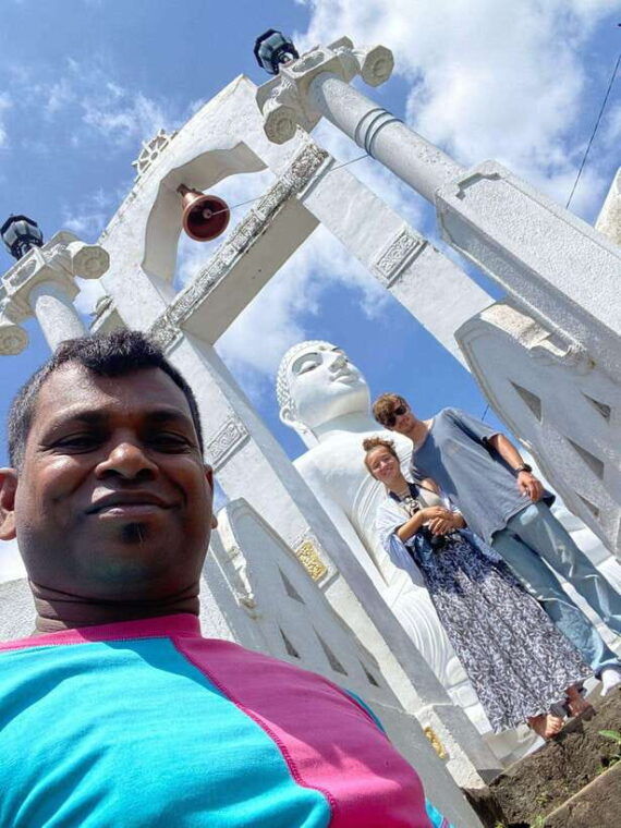 kandy-tuk-tuk-city-tour-with-hotel-pickup-drop-off