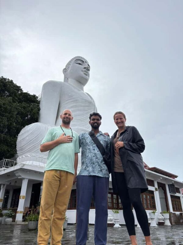 Kandy: Tuk Tuk Tour with Drone Photos and Videos - Key Points
