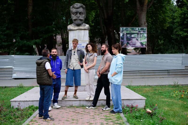 Kapan Walking Art Tour - Practical Aspects and Considerations  