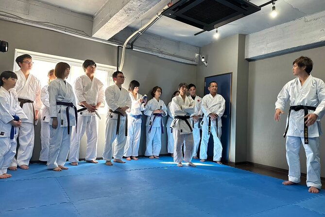 karate-hands-on-2-hours-lesson-with-master-of-shito-ryu-in-kobe