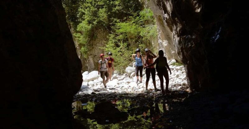 kardamili-hiking-in-ridomo-gorge