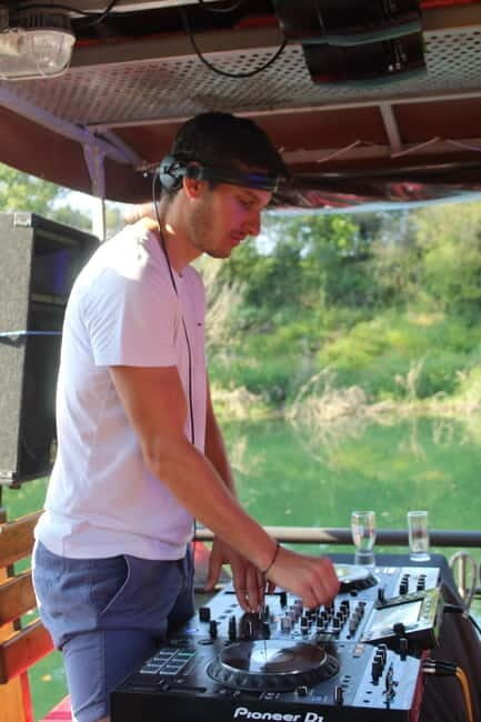 Karlovac: Boat Party with DJ and Crew - Deep Dive: Why This Tour Is Worth Considering