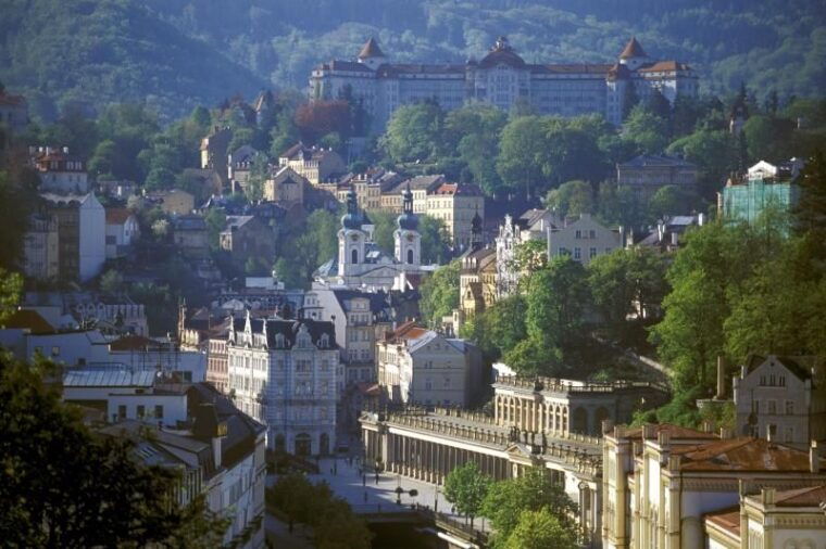 karlovy-vary-marianske-lazne-tour-from-prague-with-lunch