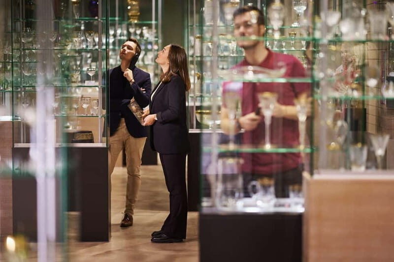 Karlovy Vary: Moser Glassworks Tour with Museum Entry - What to Expect from Your Moser Glassworks Tour