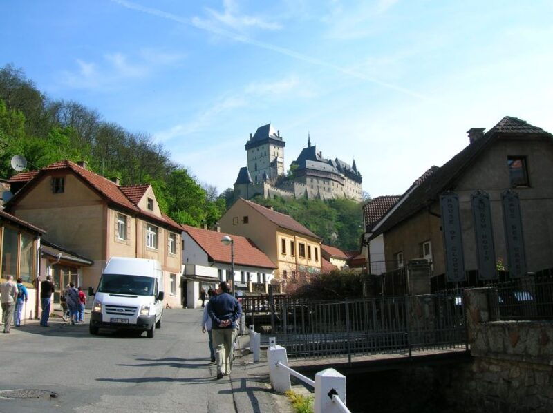 karlstejn-castle-crystal-manufactory-private-tour