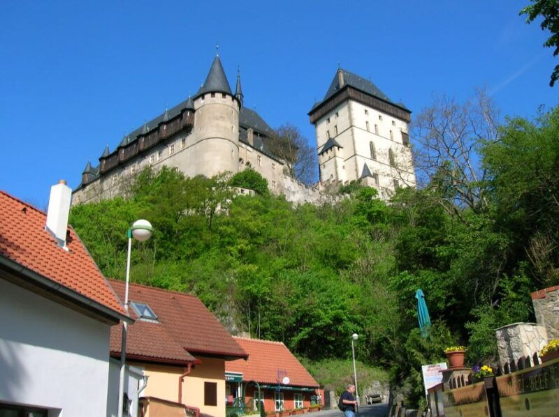 karlstejn-castle-crystal-manufactory-private-tour