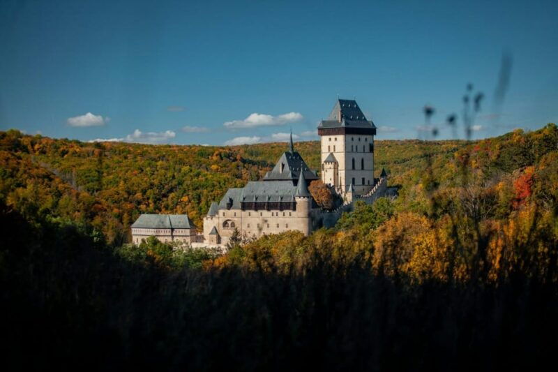 karlstejn-castle-the-most-popular-castle-in-bohemia