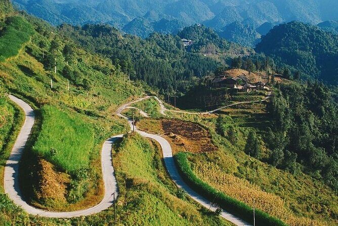 Karst Plateau Geopark Tour 4 Days - 3 Nights From Hanoi - Authenticity and Guided Experiences