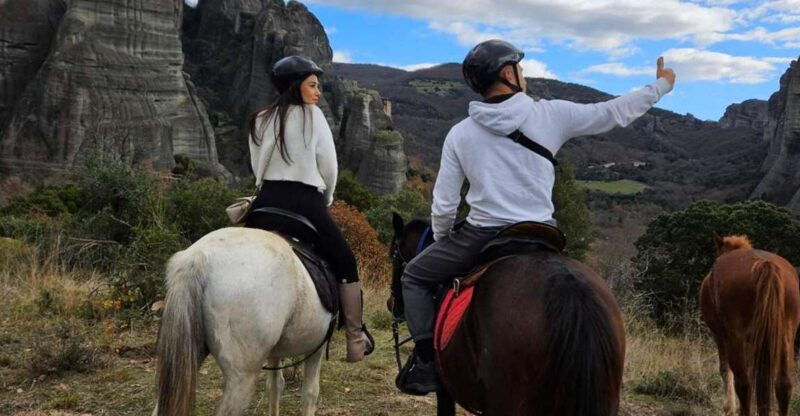 kastraki-meteora-morning-horse-riding-with-monastery-visit