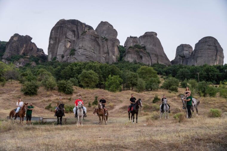 kastraki-meteora-morning-horse-riding-with-monastery-visit