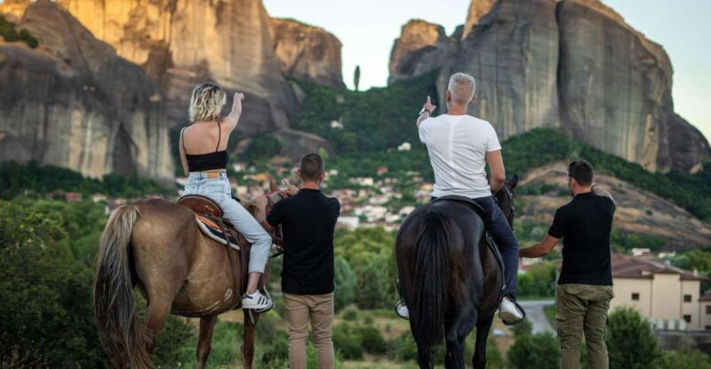 kastraki-meteora-sunset-horseback-riding