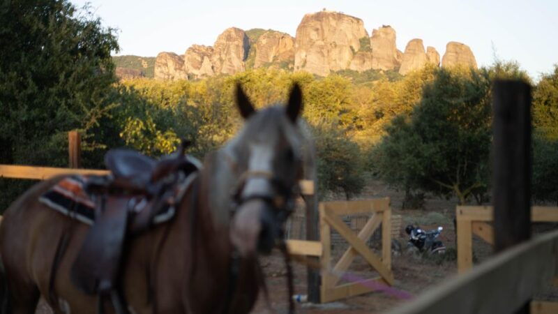 kastraki-meteora-sunset-horseback-riding