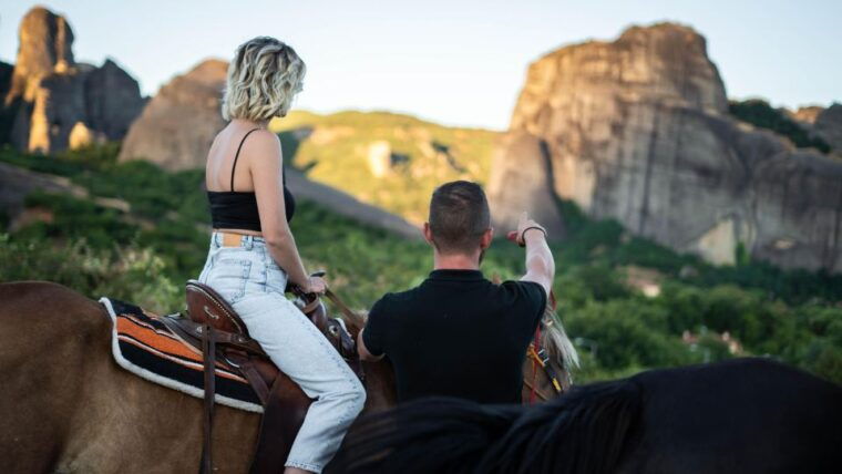kastraki-meteora-sunset-horseback-riding