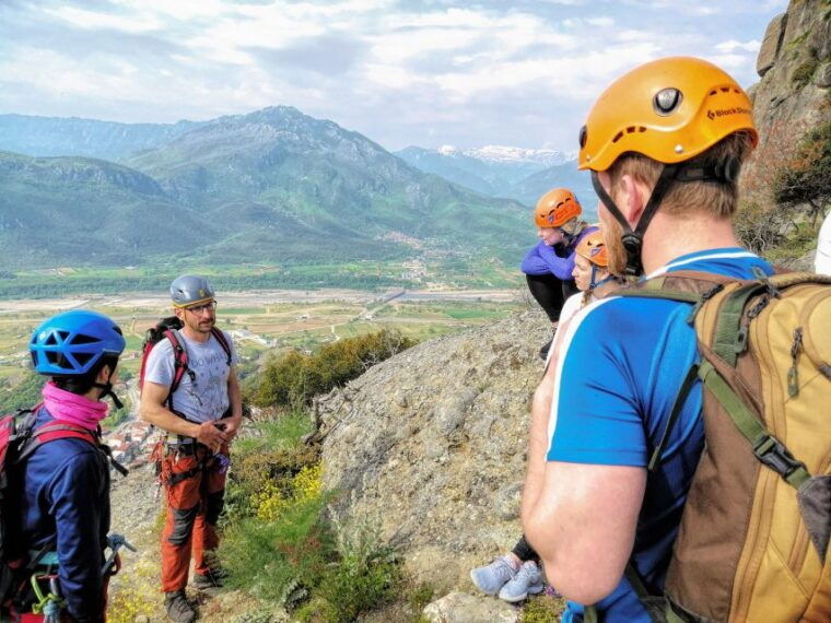 kastraki-meteora-via-cordata-hiking-tour-to-the-great-saint