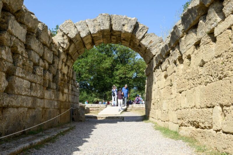 Katakolo: Ancient Olympia and Kourouta Beach Guided Tour - Key Points
