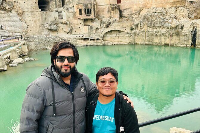 Katas Raj Temple Khewra Salt Mines and Kalar Kahar Day Trip - Discover the Hidden Wonders of Pakistan with the Katas Raj Temple, Khewra Salt Mines, and Kallar Kahar Day Trip