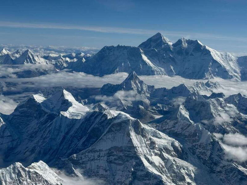 kathmandu-1-hour-mount-everest-flight-with-private-transfer