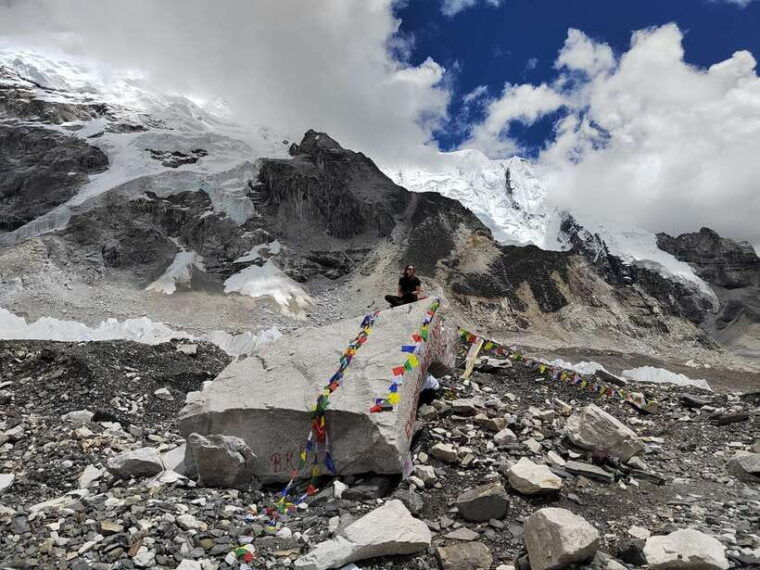 kathmandu-1-hour-scenic-flight-over-mount-everest-himalayas