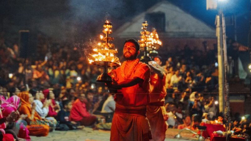 kathmandu-3-hours-night-pashupatinath-aarti-tour