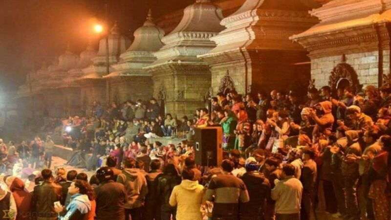kathmandu-3-hours-night-pashupatinath-aarti-tour